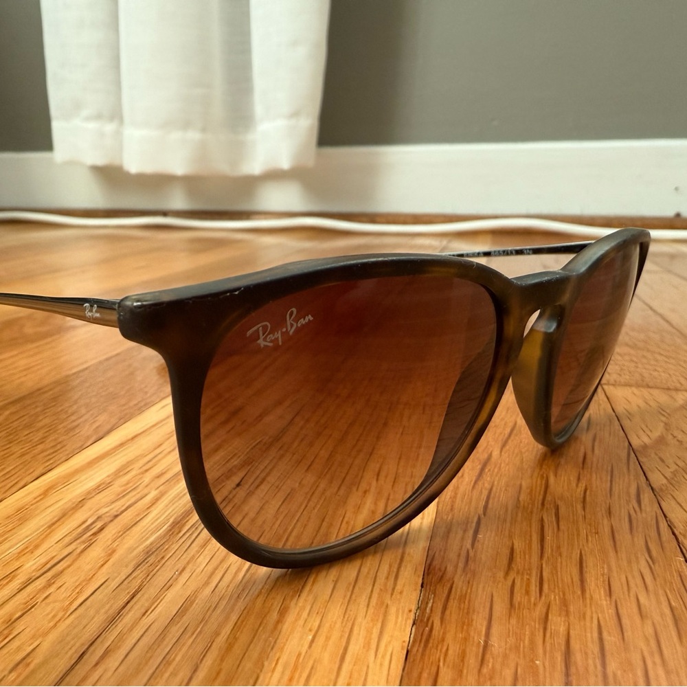 Ray-Ban Brown Sunglasses
